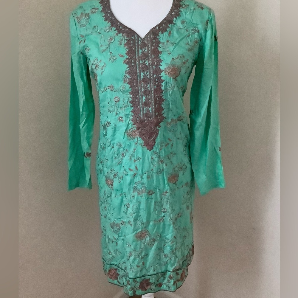 3pc Turquoise embroidered shalwar kameez set